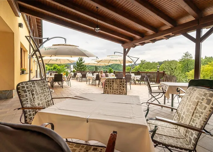 Vyhlidka Hotel 4*